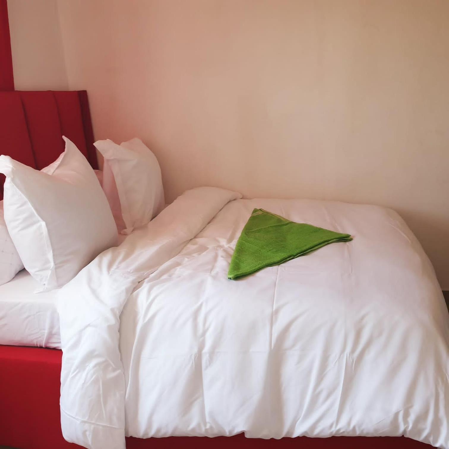 Brooklyn Queens And Kings Guesthouse Кейптаун Екстериор снимка
