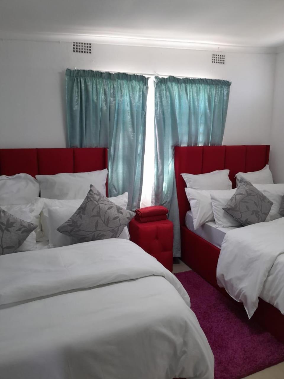 Brooklyn Queens And Kings Guesthouse Кейптаун Екстериор снимка