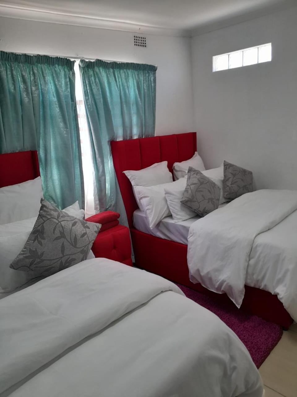 Brooklyn Queens And Kings Guesthouse Кейптаун Екстериор снимка