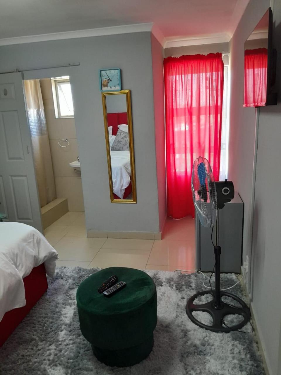 Brooklyn Queens And Kings Guesthouse Кейптаун Екстериор снимка