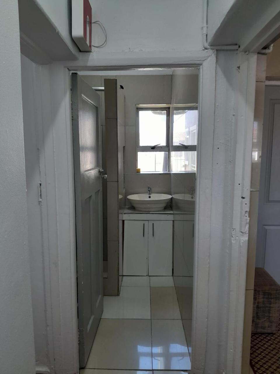 Brooklyn Queens And Kings Guesthouse Кейптаун Екстериор снимка